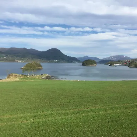 Tiny House Near The Atlantic Road *