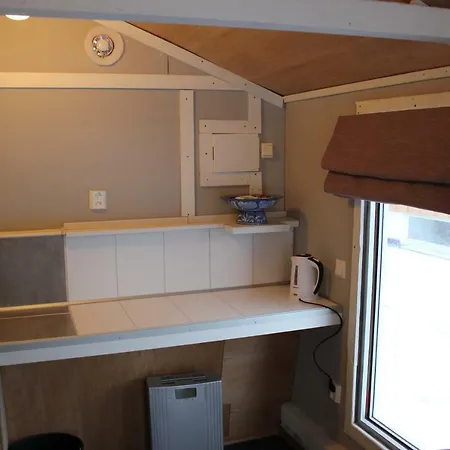 Chalet Tiny House Near The Atlantic Road
